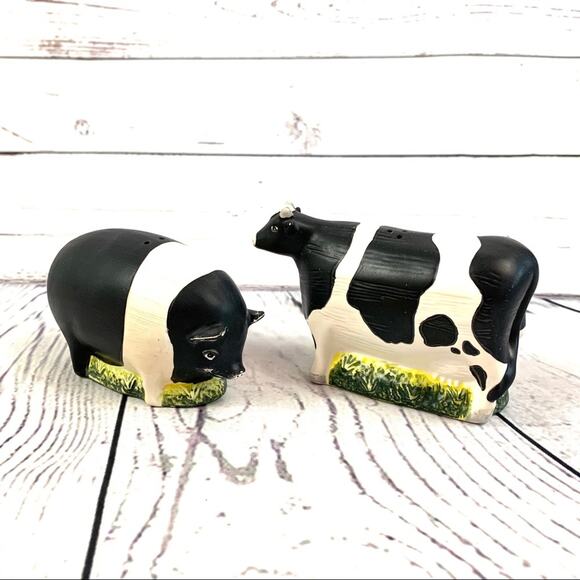 Warren Kimble Cow, Sow salt and pepper animal farm